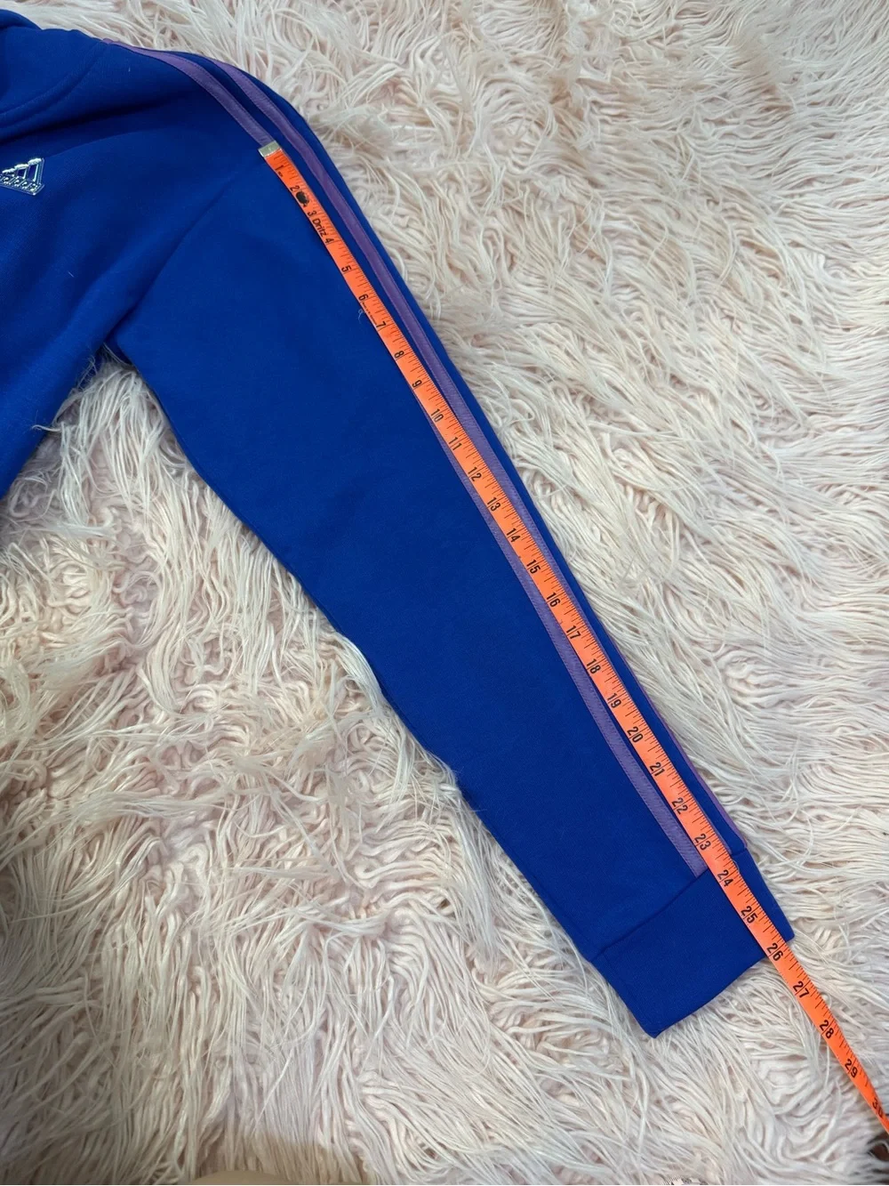 Adidas Sun Hoodie Medium